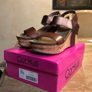 Corkey’s Wedge Shoes Size 9